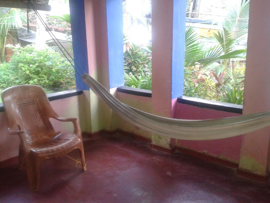 Chandi Gaya Beach Guesthouse Tangalle Quarto foto